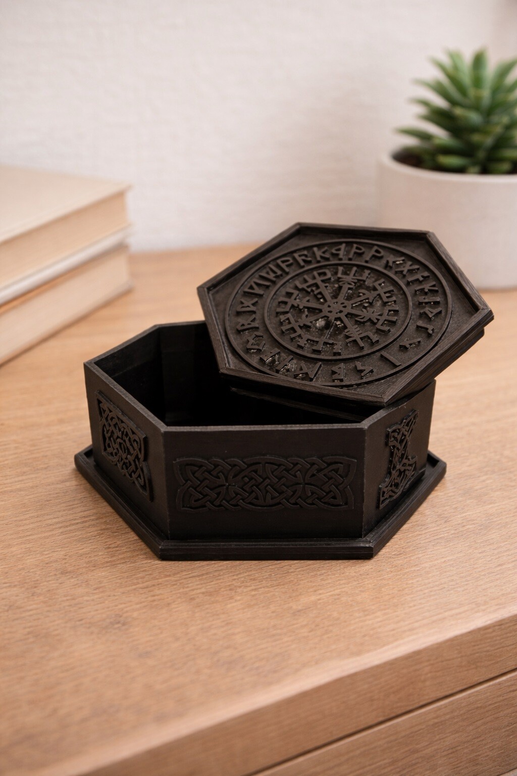 Grossista Ceramik - Scatola Vichinga Esagonale Stampata in 3D Scatola Decorativa Nordica con Coperchio 10 × 5 cm