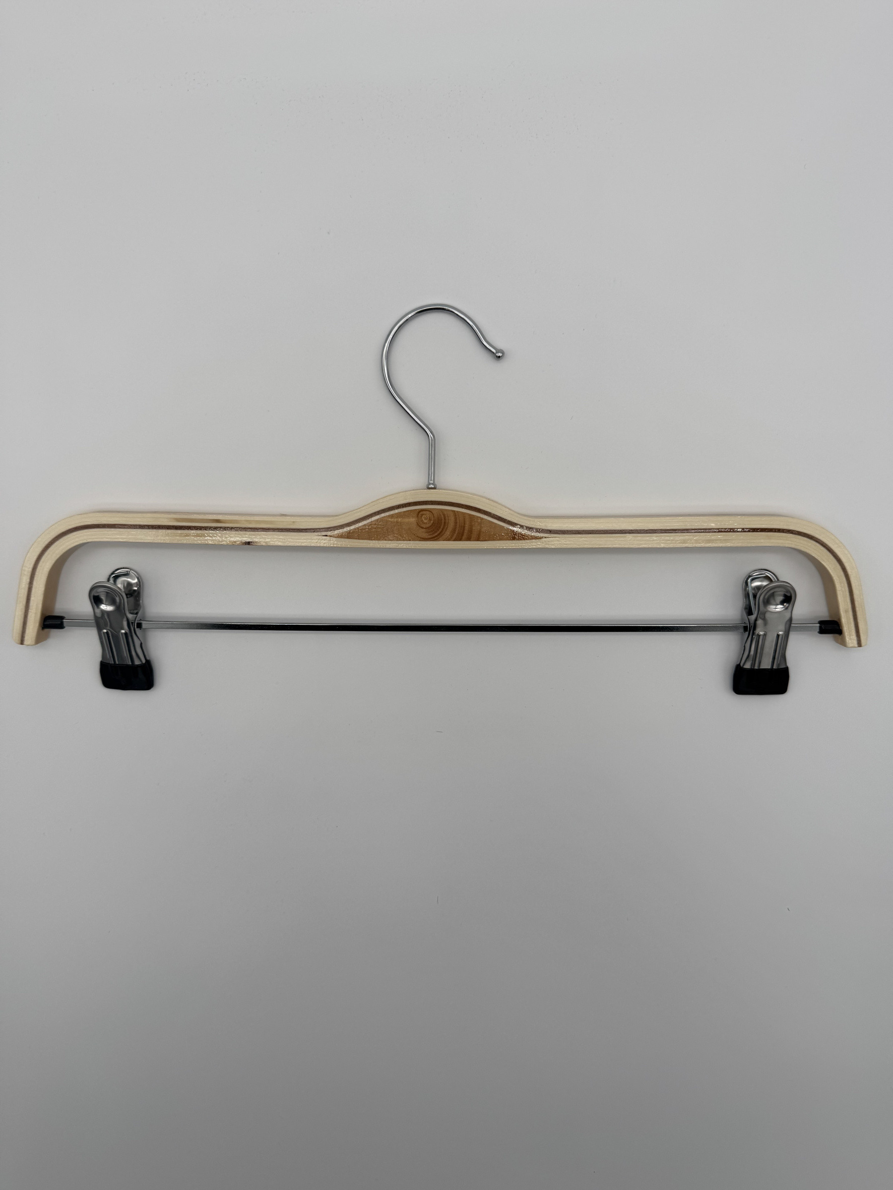 Wholesaler DT XENON - Wooden clip hanger