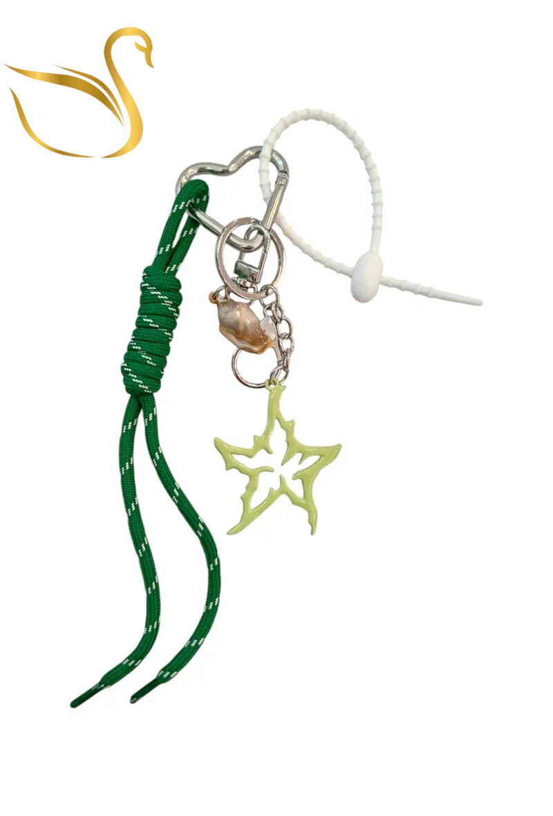 Wholesaler Emma Fantaisies - star keychain bag hanger