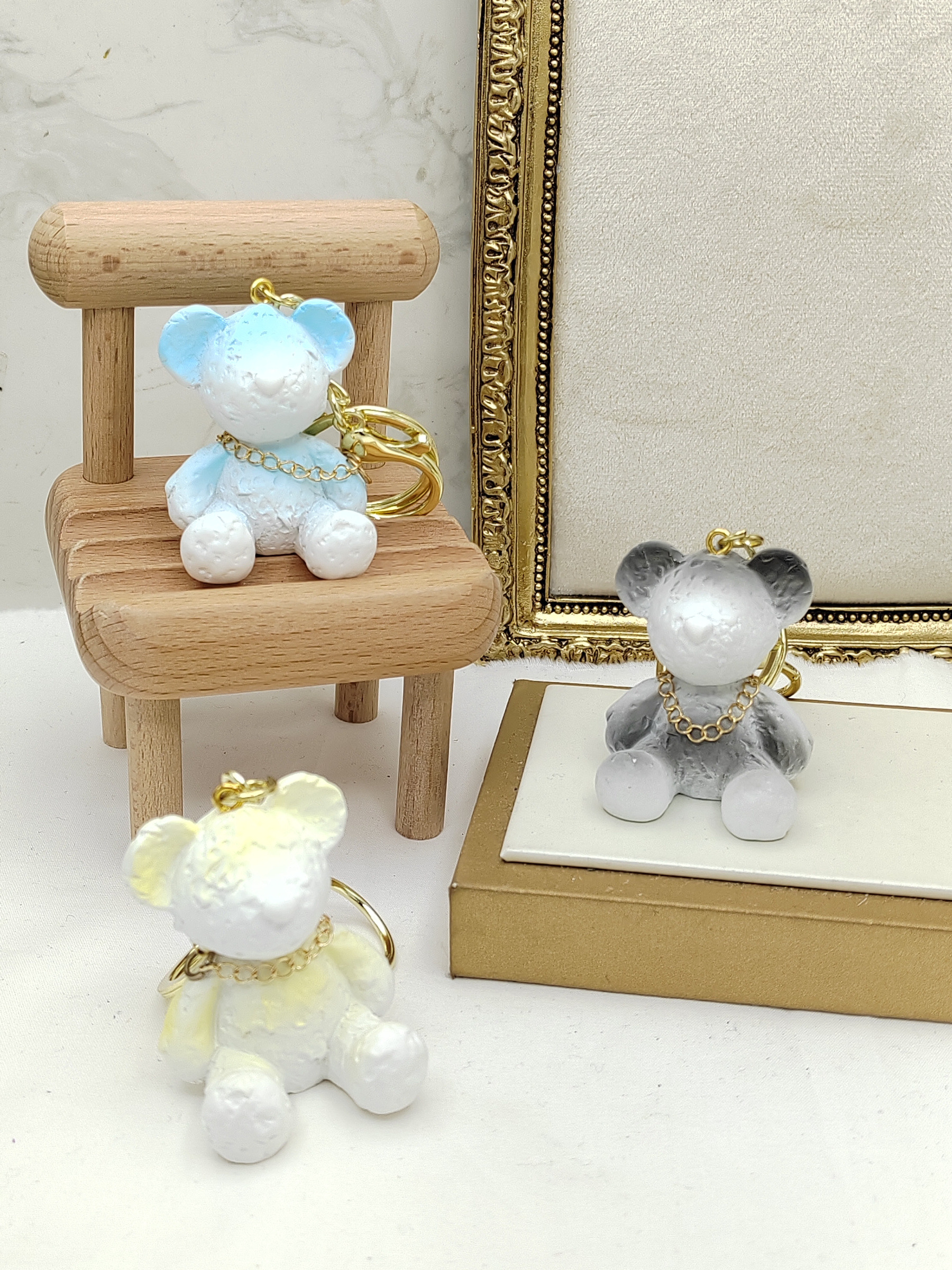 Wholesaler I.L JOLI B - Bear keychain