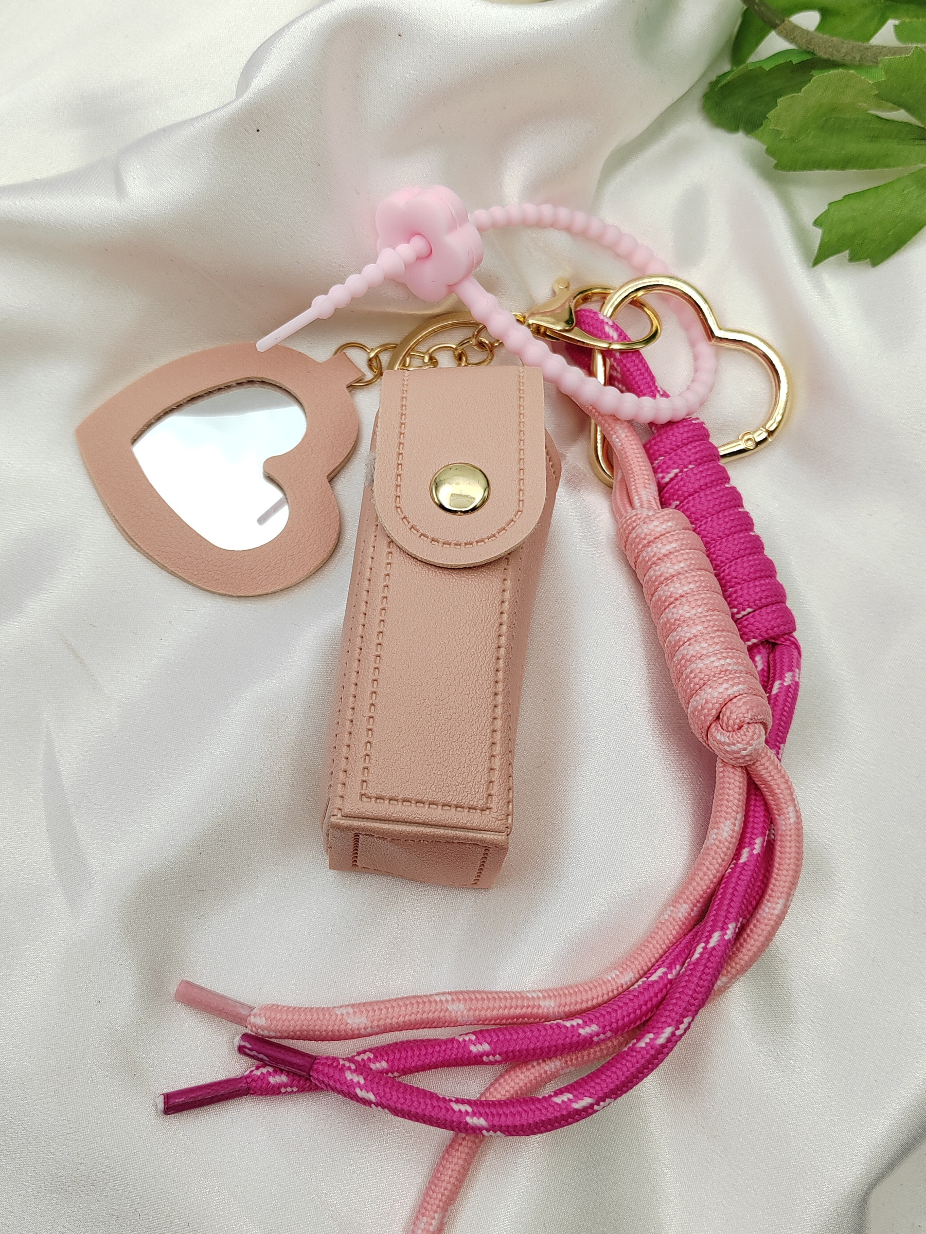Wholesaler I.L JOLI B - Keychain for bag with lipstick pocket