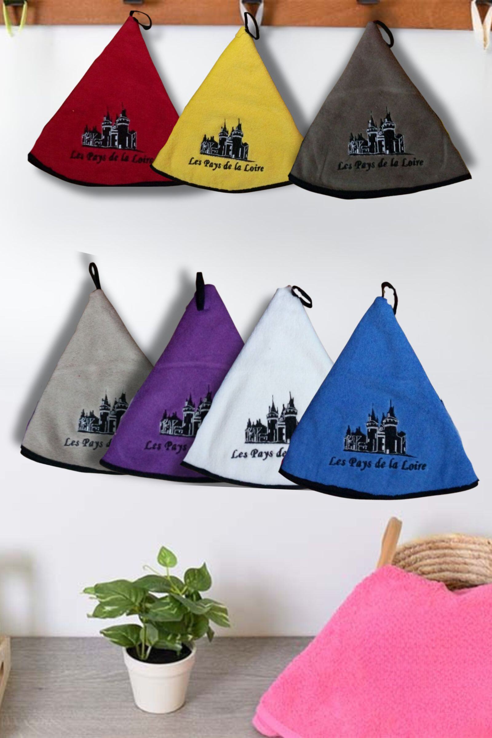 Wholesaler LINA - Set of embroidered tea towels - CHATEAU PAYS DE LA LOIRE