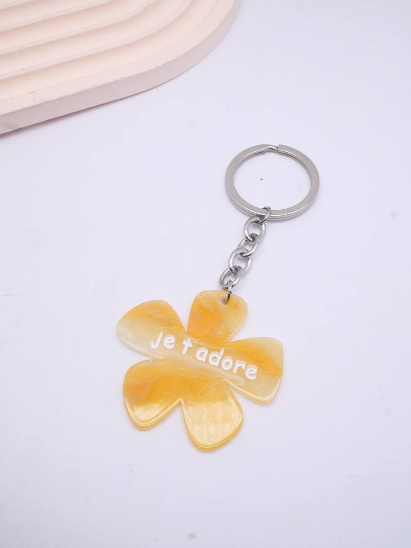 Wholesaler MIMIKO - Flower keychain with 'I adore you' message