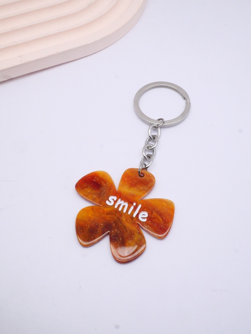 Wholesaler MIMIKO - Flower keychain with 'Smile' message