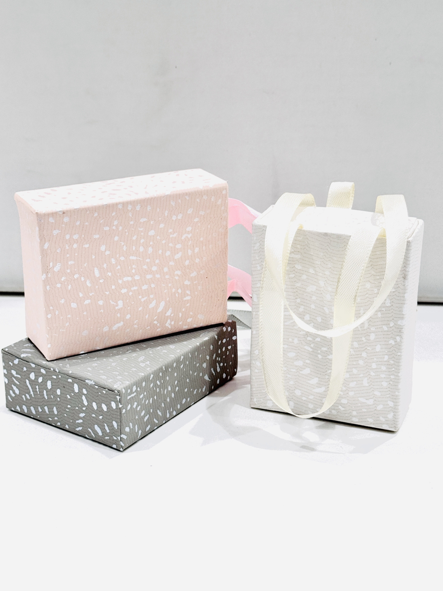 Wholesaler MY ACCESSORIES PARIS - Gift box