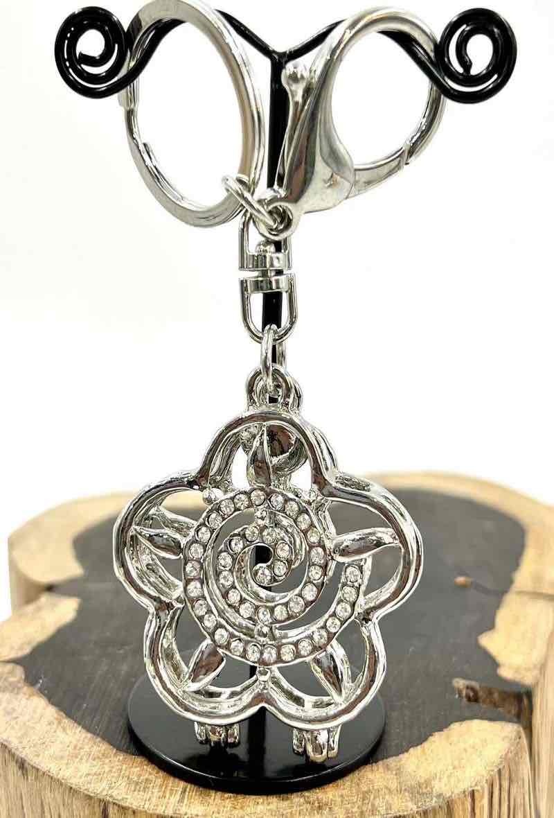 Grossiste ORIENT EXPRESS FIRST - Porte-clés Fleur Metal