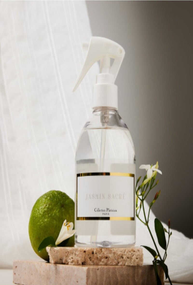 Grossista SARCINAS - Spray tessile collezione Platinium 250ml gelsomino sacro