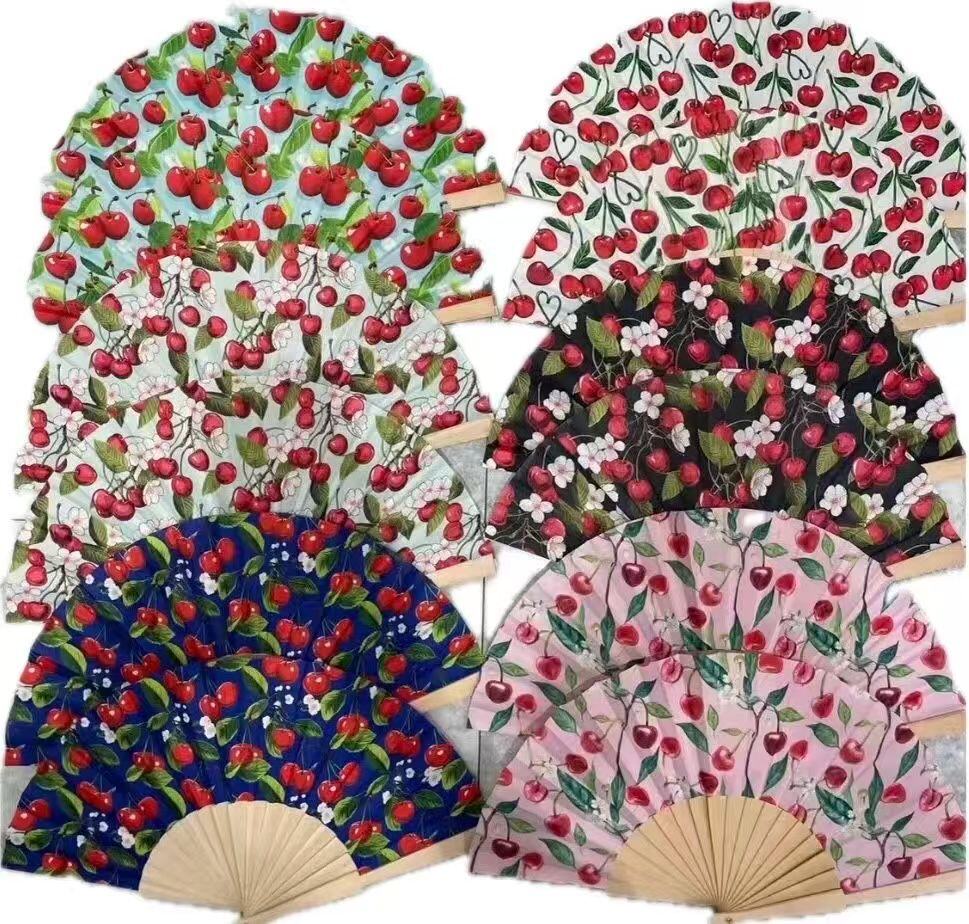 Wholesaler Sissi Accessori - WOODEN FAN WITH POLYESTER FABRIC