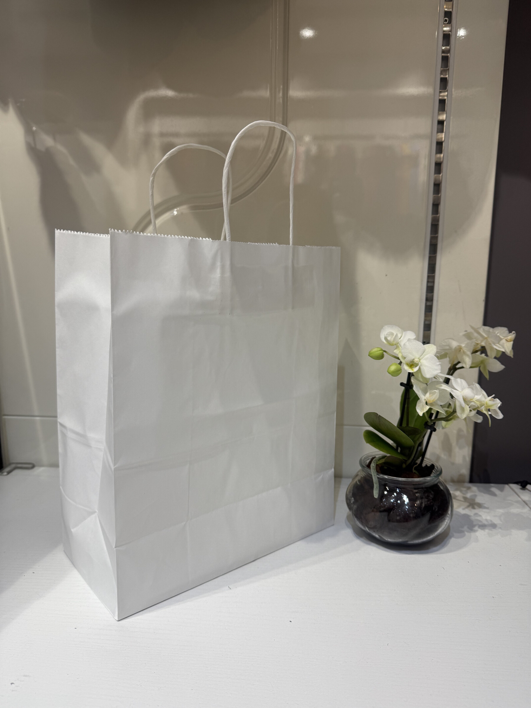 Wholesaler Softy Paris - White kraft bag 80g size 26*14*32
