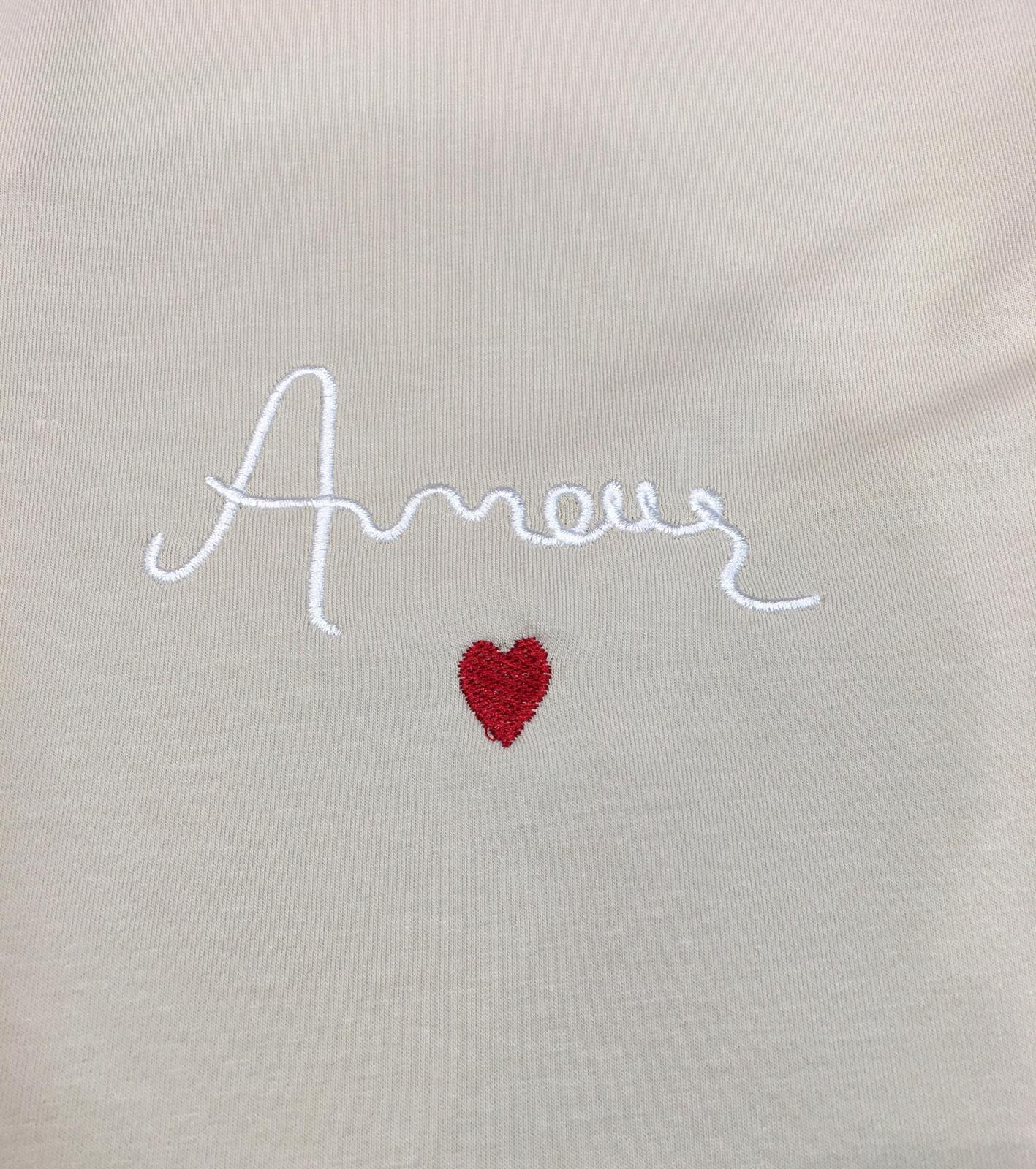 Mayorista Aarhon - Camiseta bordada de amor