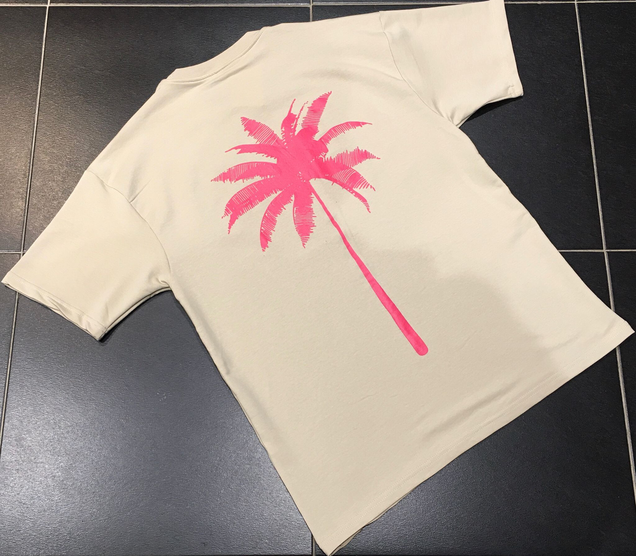 Grossiste Aarhon - T-SHIRT IMPRIMÉ PLUM