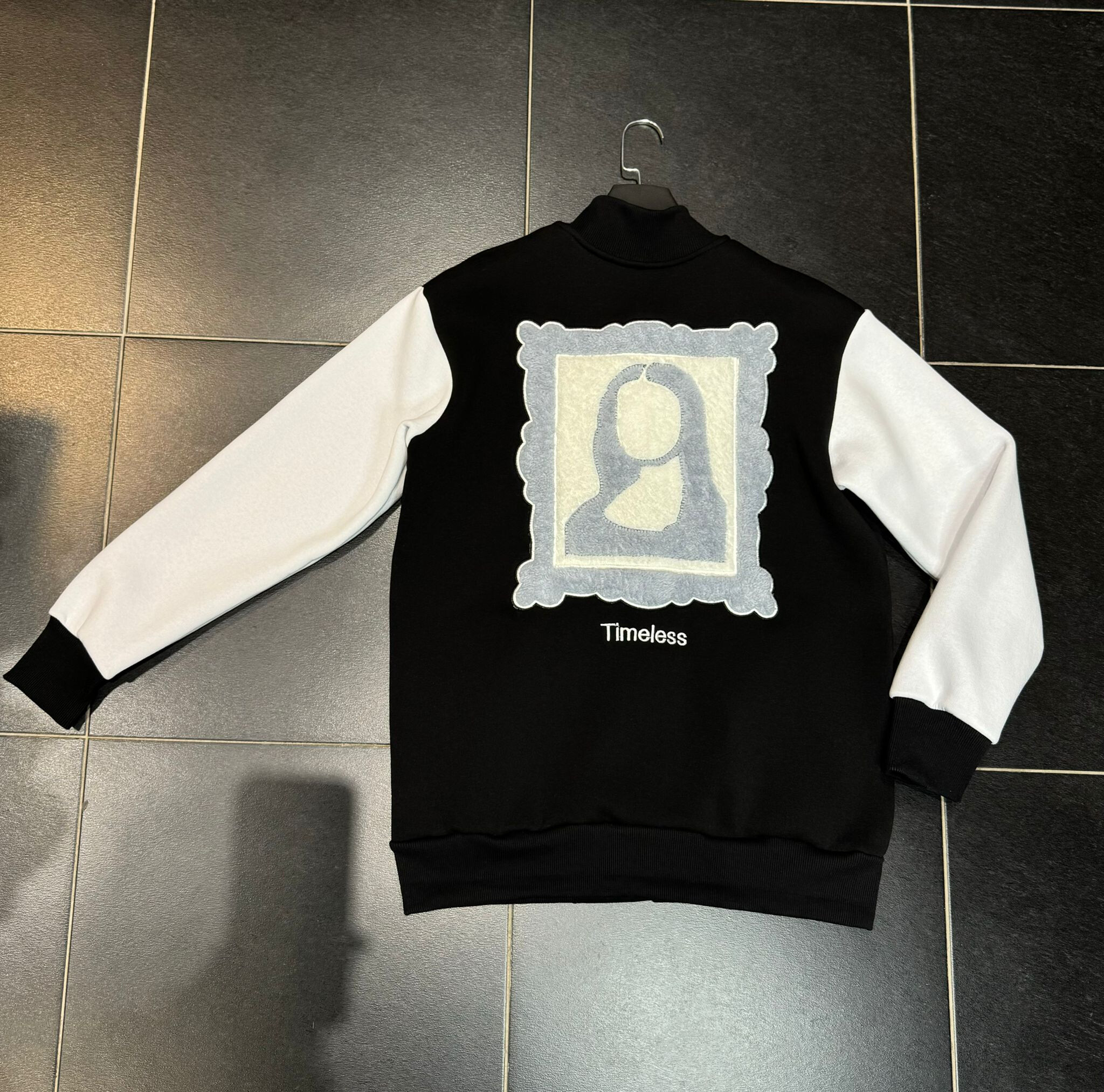Grossiste Aarhon - Veste Bombers Urban Classics BRODERIE