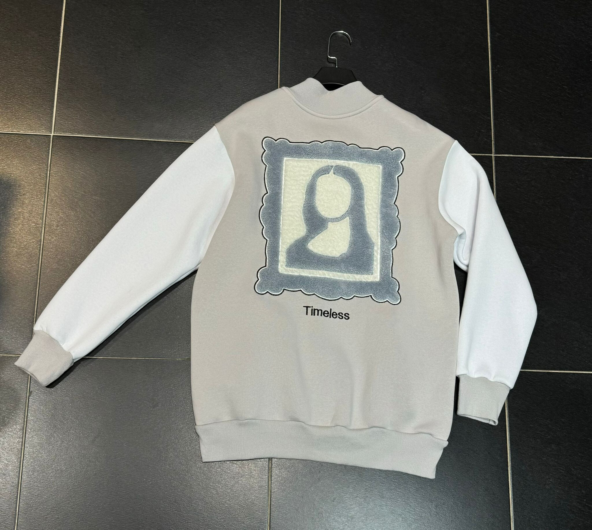 Grossiste Aarhon - Veste Bombers Urban Classics BRODERIE
