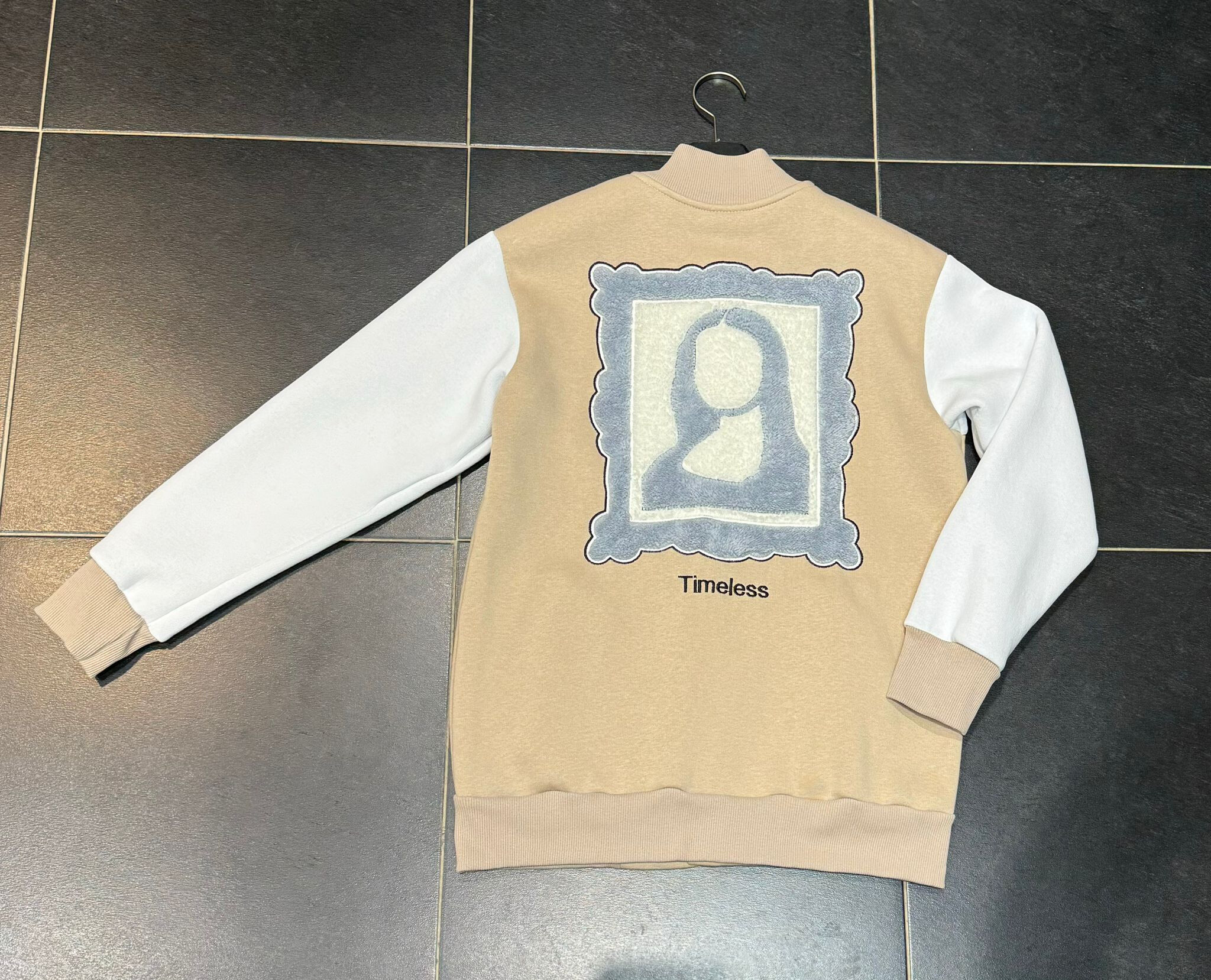 Grossiste Aarhon - Veste Bombers Urban Classics BRODERIE