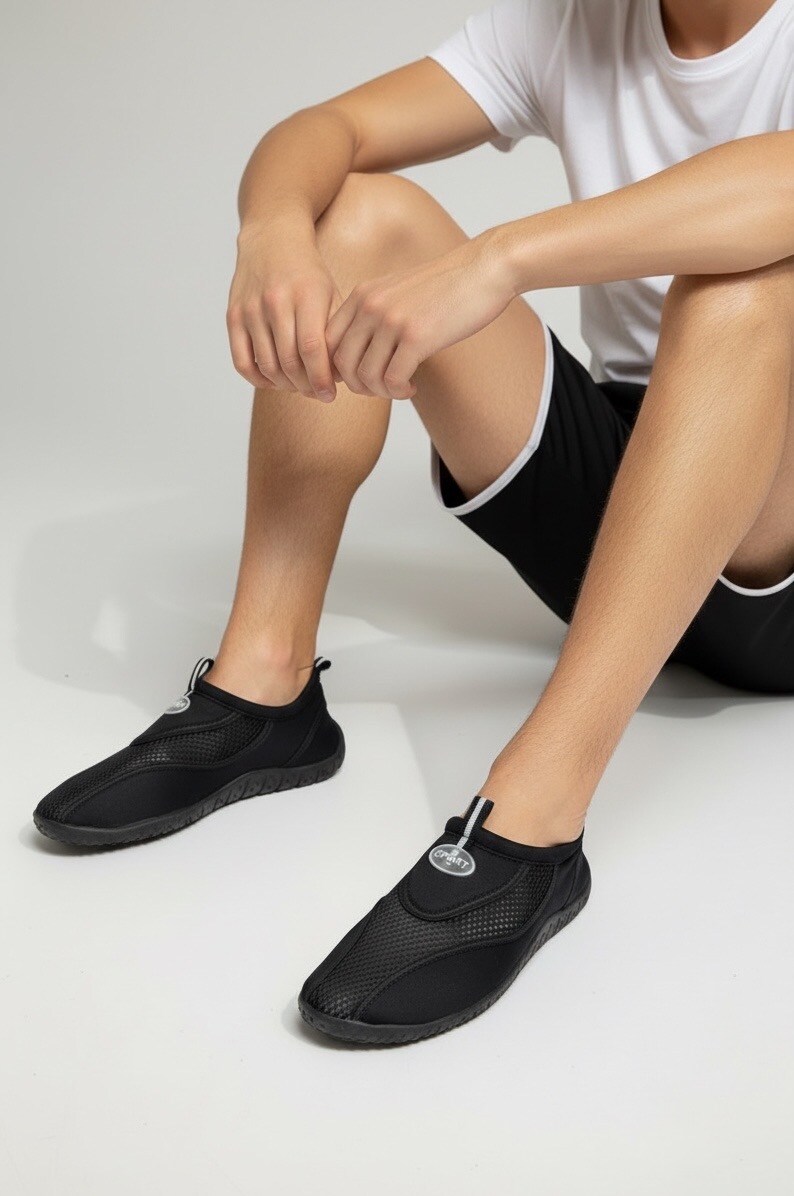 Großhändler ALTAMODA SHOES - Schnelltrocknend und atmungsaktiv • Rutschfeste Sohle • Einfach an- und auszuziehen • Schutz vor Sand und Steinen • Ideal für Strand, Pool, Fluss