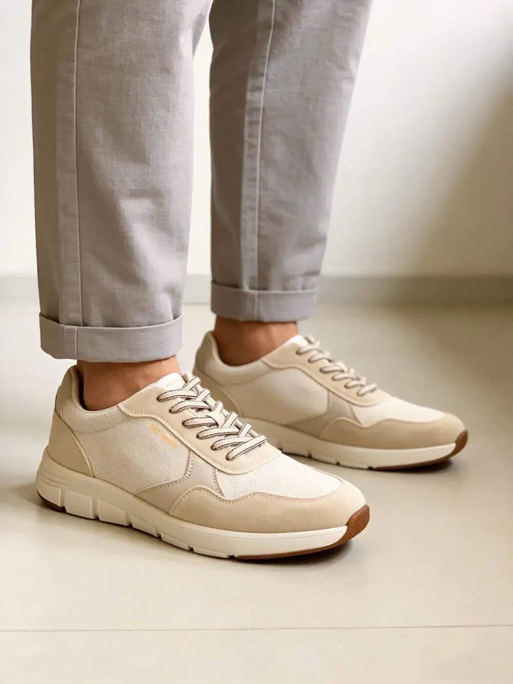 Wholesaler AMANDA SHOES - MEN'S SNEAKER IN FABRIC AND FAUX LEATHER WITH LACES 40-45