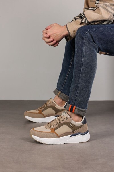 Grossista Bello Star - Sneakers classiche da uomo con lacci e comfort Grossista Bello Star - Sneakers classiche da uomo con lacci e comfort