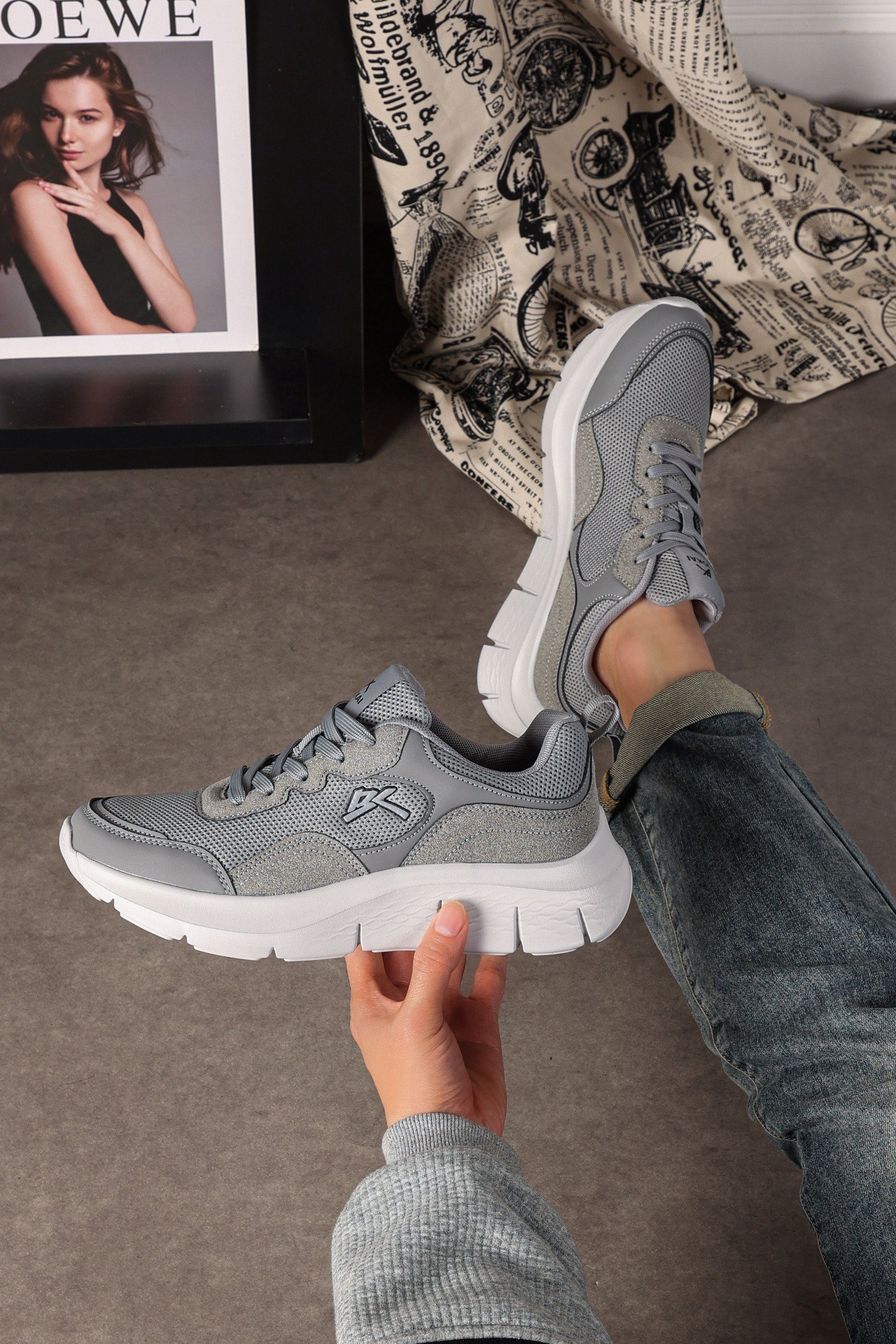 Grossista Bello Star - Sneakers classiche con lacci in materiali misti e suola comfort