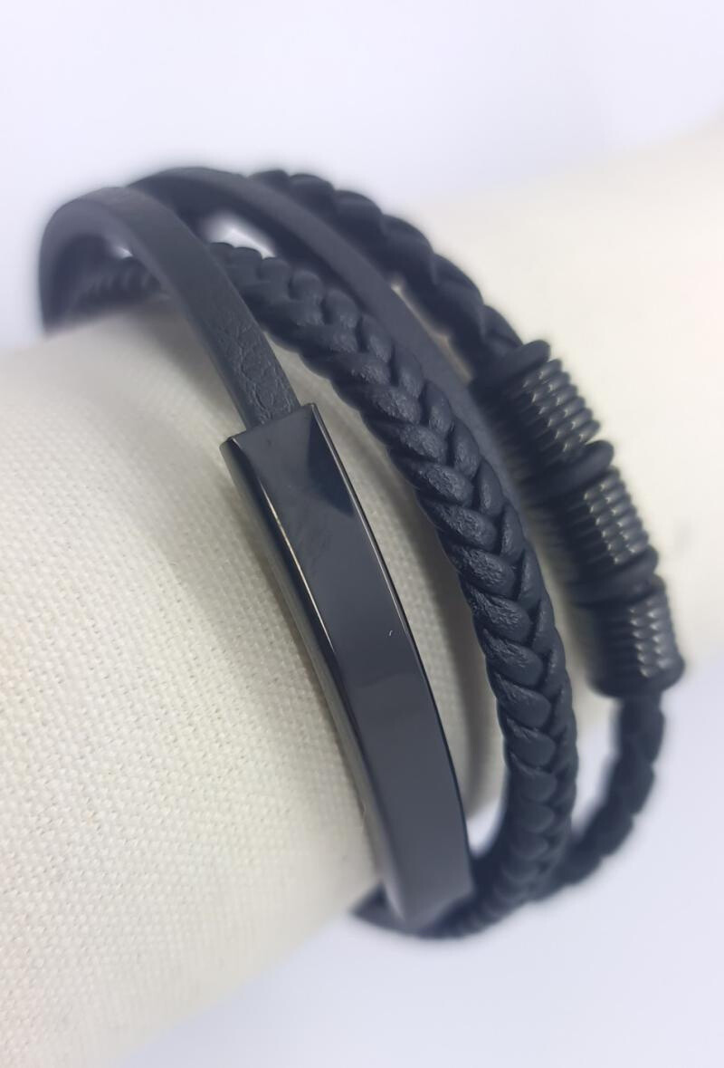 Großhändler Bijoussimo - Lederarmband und schweres schwarzes Grab 4 Streifenhülsen