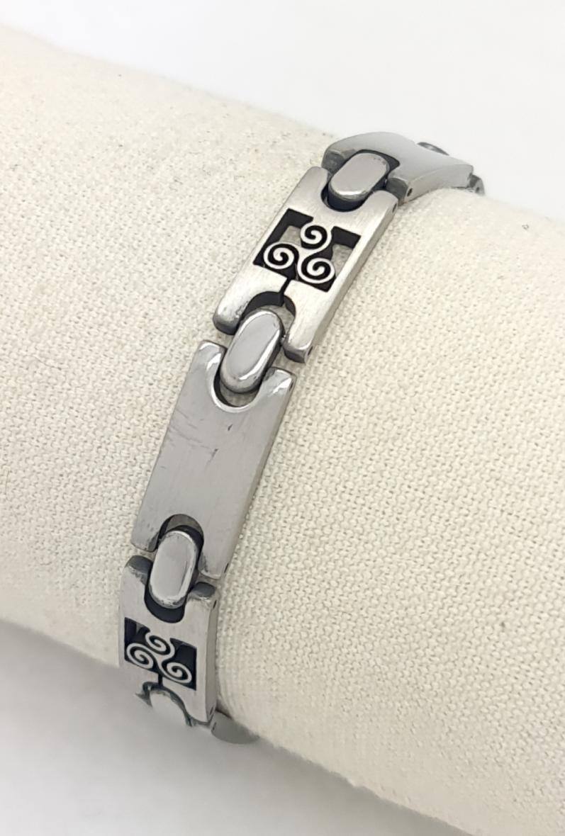 Grossista Bijoussimo - Bracciale in acciaio da uomo, larghezza 8mm, motivo triskel