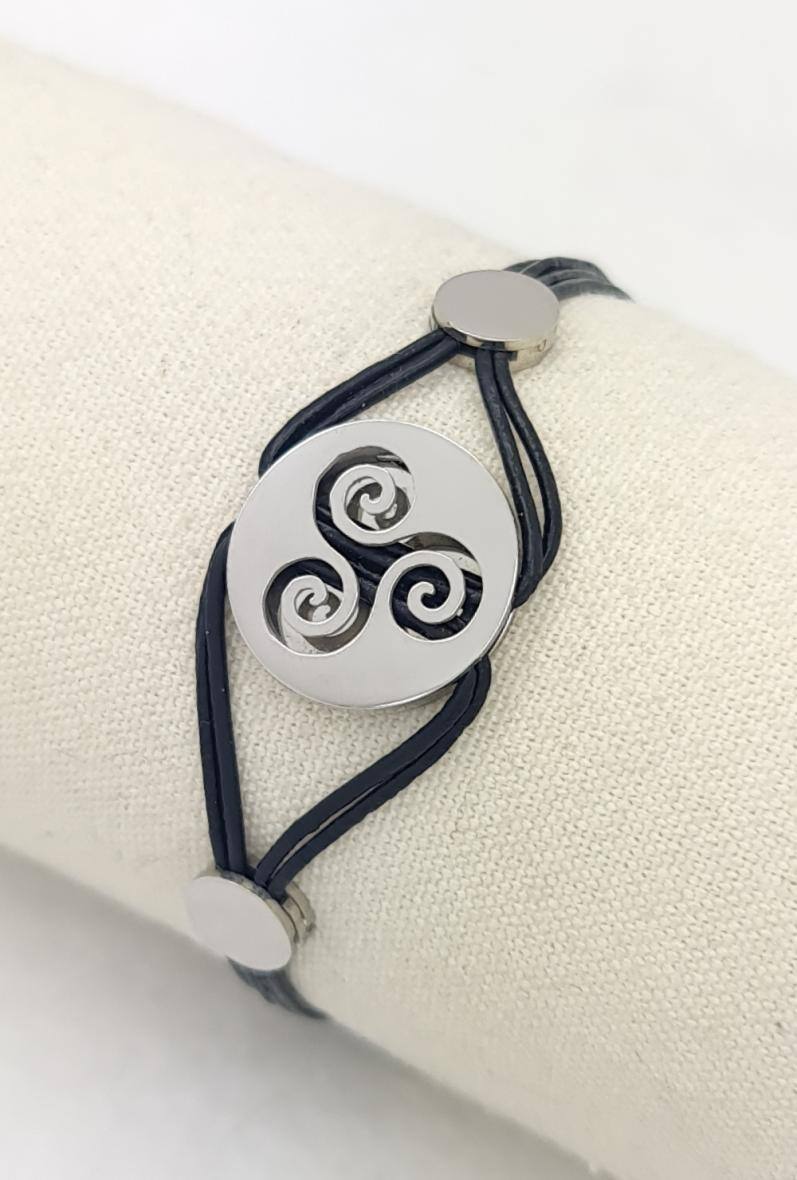 Grossista Bijoussimo - Bracciale da uomo in acciaio e pelle con motivo triskel (15cm + 5cm)