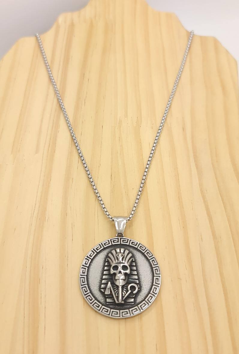 Großhändler Bijoussimo - Herrenstahlkette mit Pharao-Schädel-Kreisanhänger