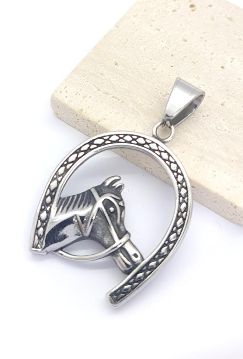 Wholesaler Bijoussimo - Horse row steel pendant Pattern