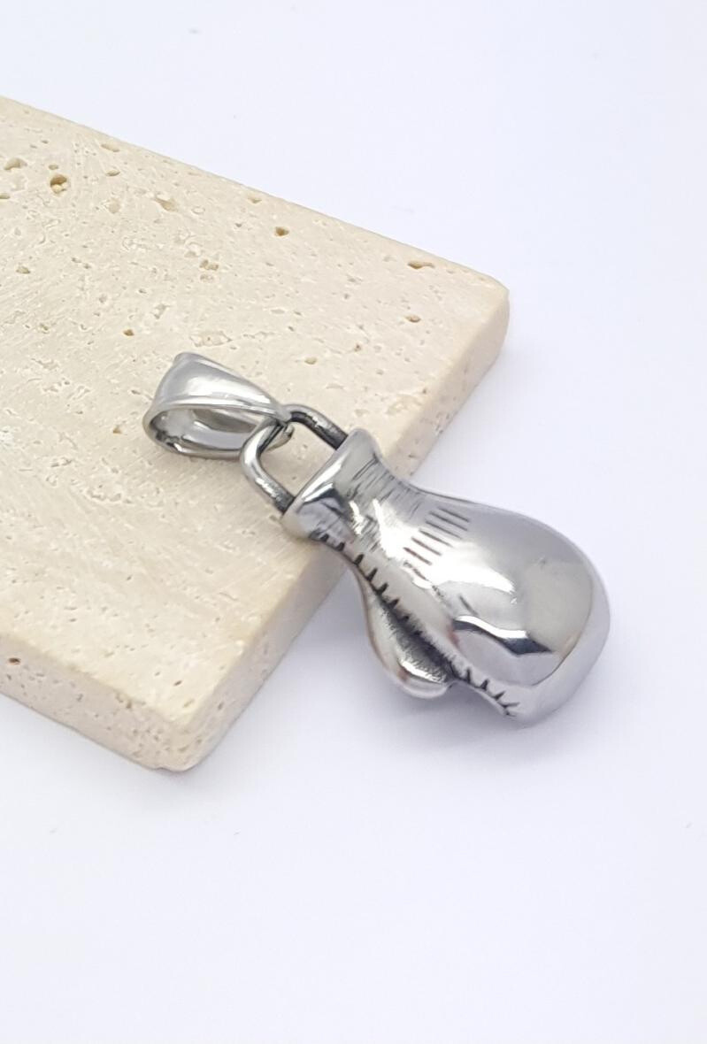 Wholesaler Bijoussimo - Boxing glove steel pendant