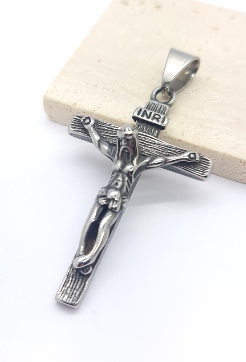 Wholesaler Bijoussimo - Pendant steel cross jesus crucified