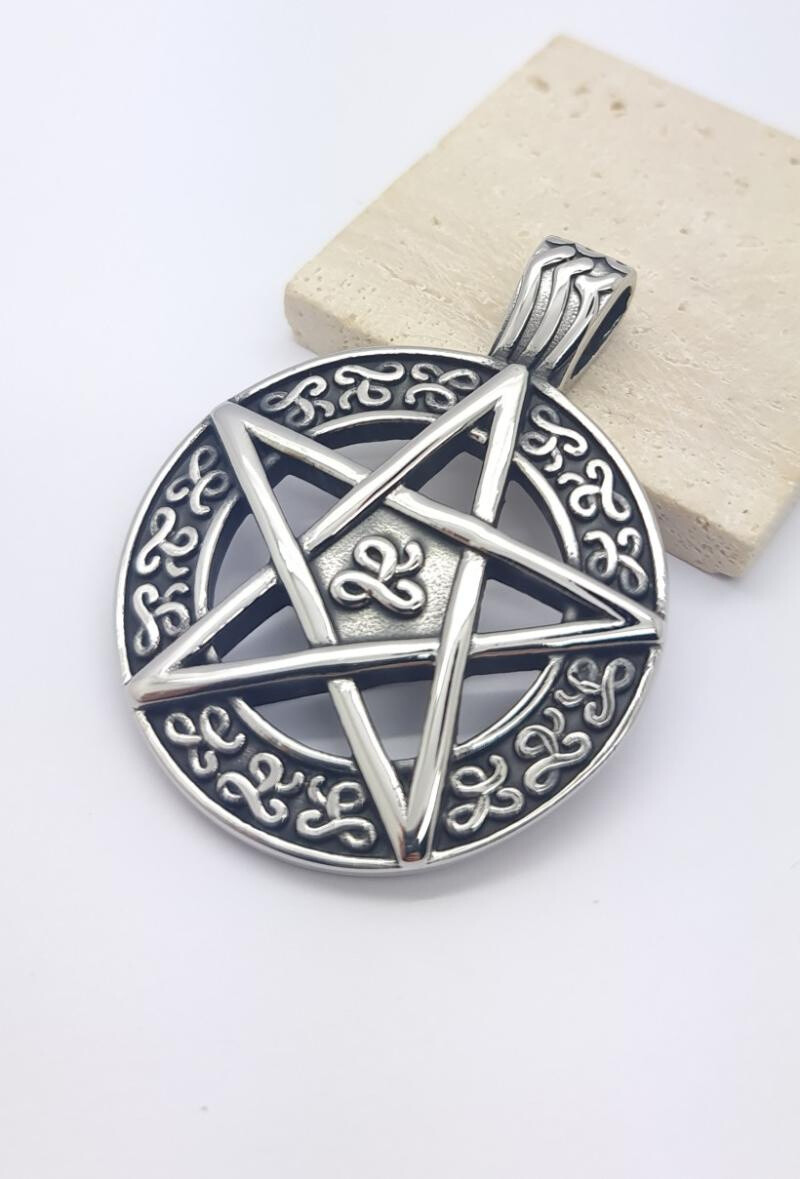 Wholesaler Bijoussimo - Circle steel pendant and pentacle