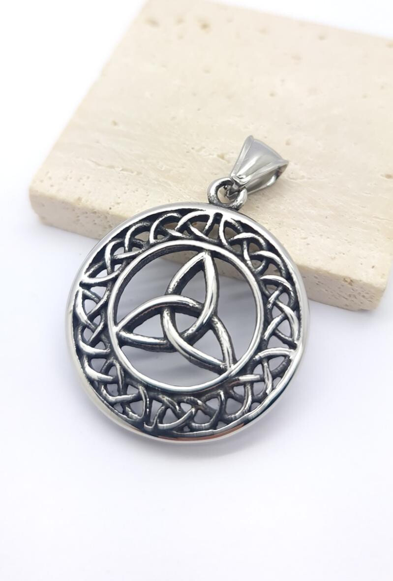 Wholesaler Bijoussimo - Celtic knot steel pendant