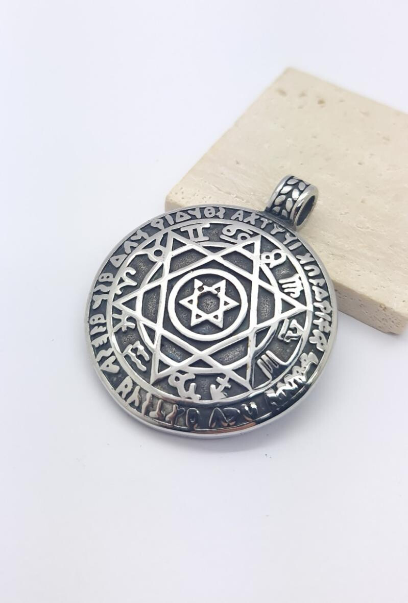 Wholesaler Bijoussimo - Home -in -Circle pendant Étoile 6 branches
