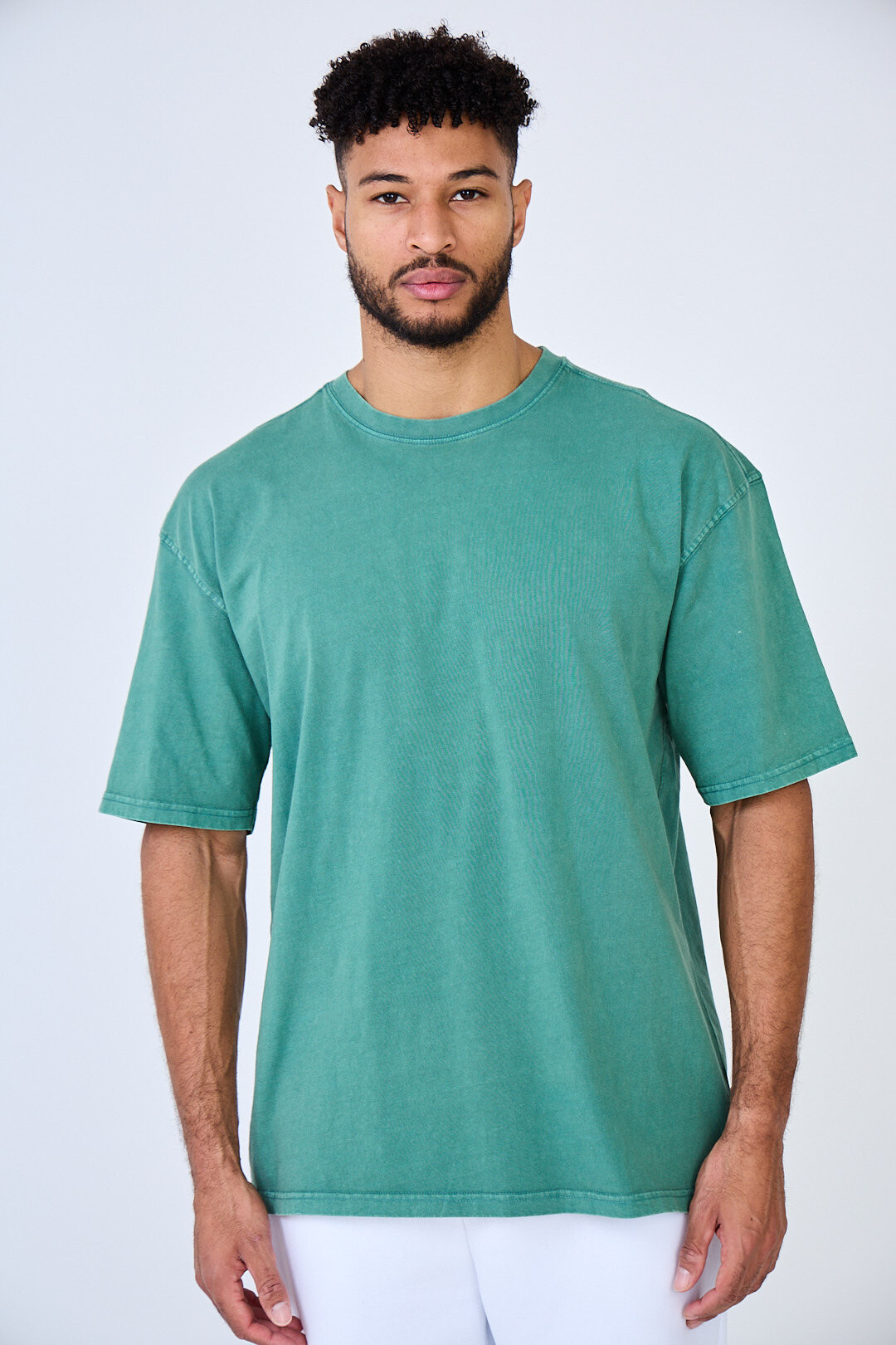 Wholesaler Black Industry - T 002 OVERSIZE BLACK VINTAGE