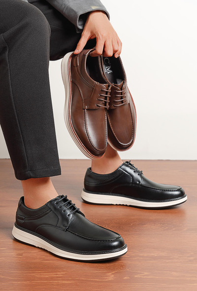 Großhändler C'M Homme - Lässige Chic Derby-Schuhe mit Kontrastsohle Großhändler C'M Homme - Lässige Chic Derby-Schuhe mit Kontrastsohle