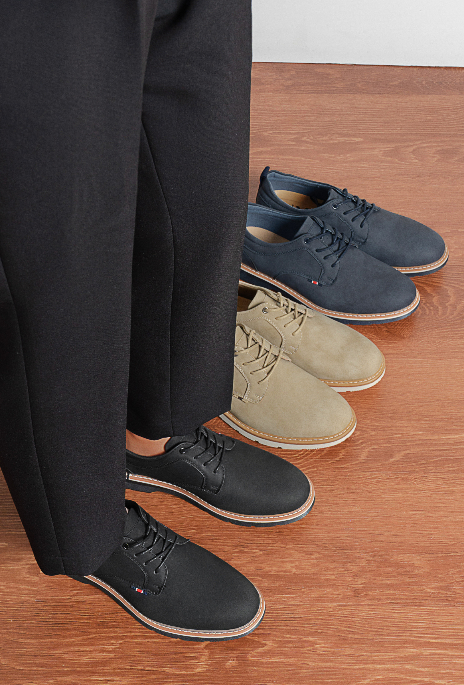 Grossista C'M Homme - Scarpe Derby Uomo in Nabuk Sintetico – Stile Casual Chic