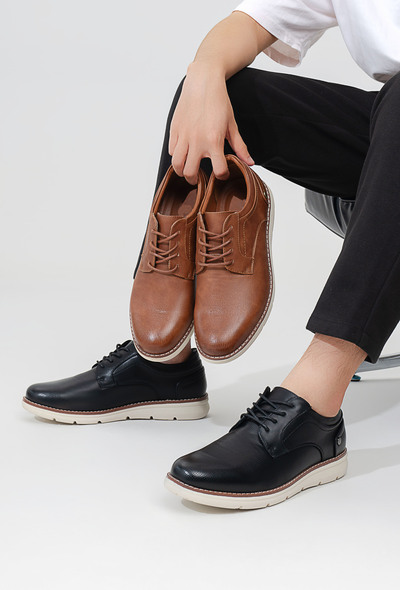 Großhändler C'M Homme - Herren-Derbyschuhe mit Perforationseffekt Großhändler C'M Homme - Herren-Derbyschuhe mit Perforationseffekt
