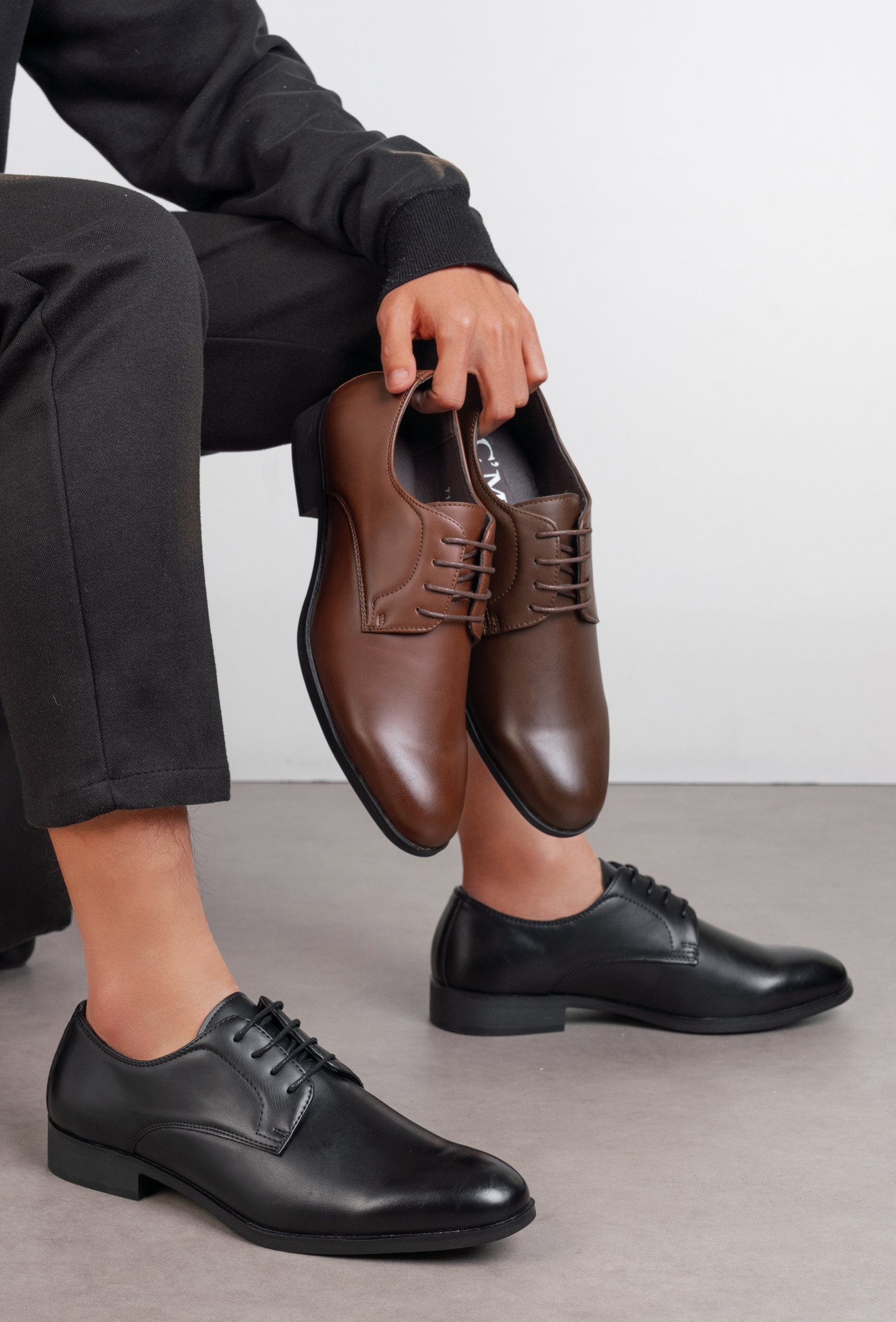 Großhändler C'M Homme - Klassische glatte Derby-Schnürschuhe für Herren