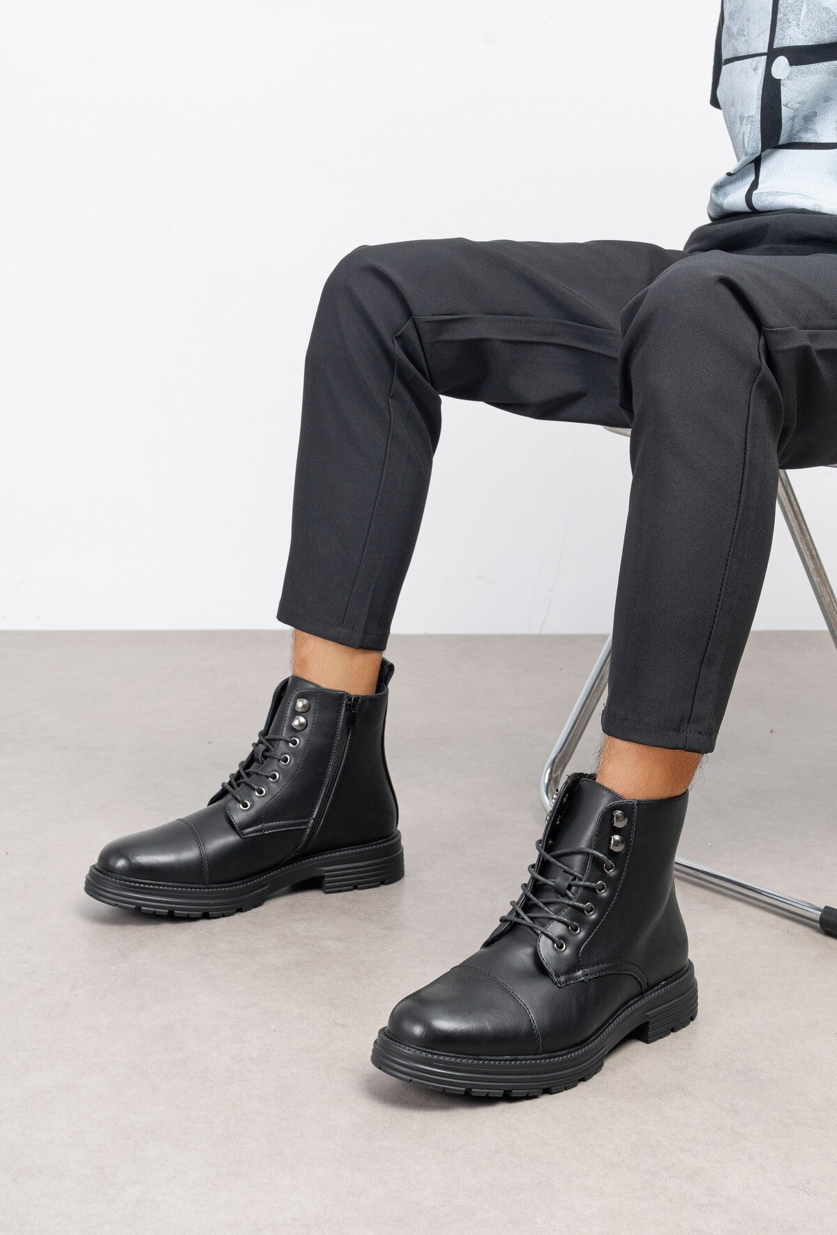 Wholesaler C'M Paris - Men's ankle boots