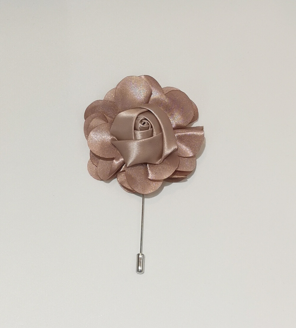 Grossiste C.S. MODE - Broche en fleur