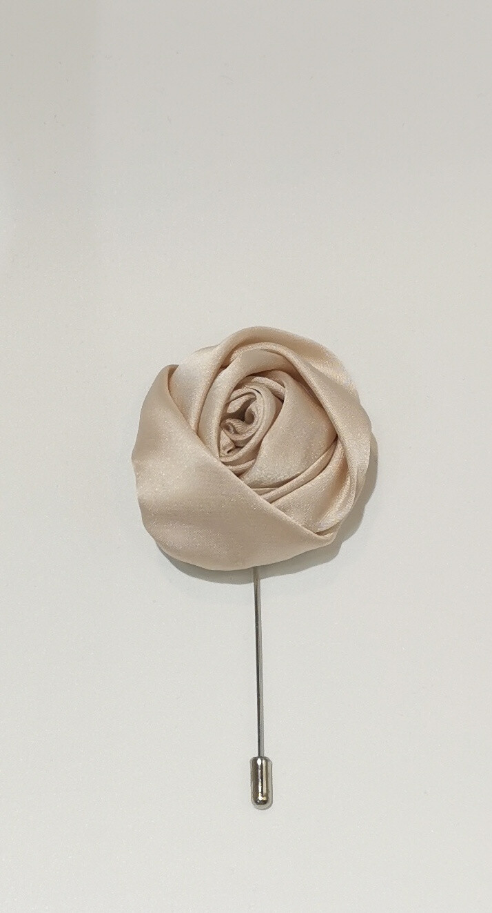 Grossiste C.S. MODE - Broche en fleur