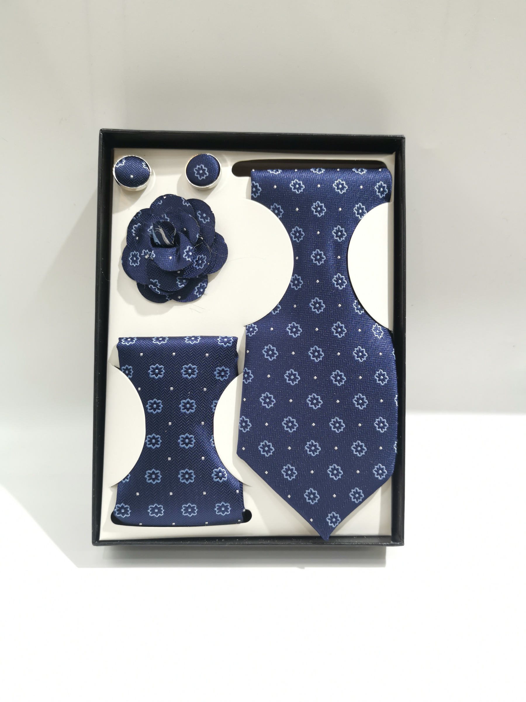 Wholesaler C.S. MODE - Tie gift set