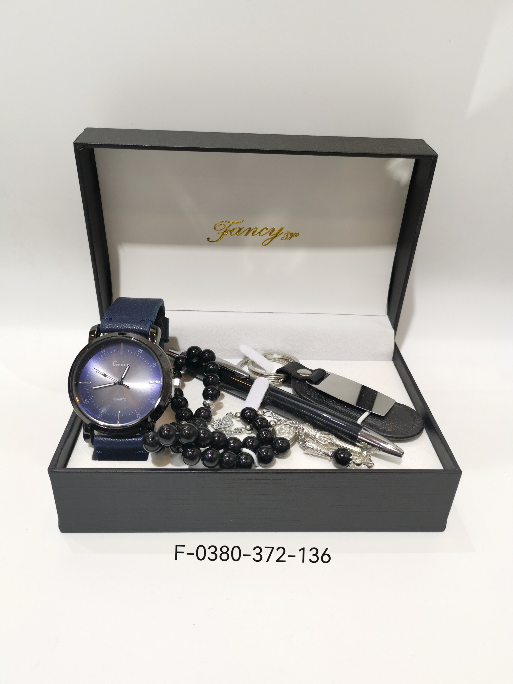 Grossista C.S. MODE - Cofanetto orologio elegante