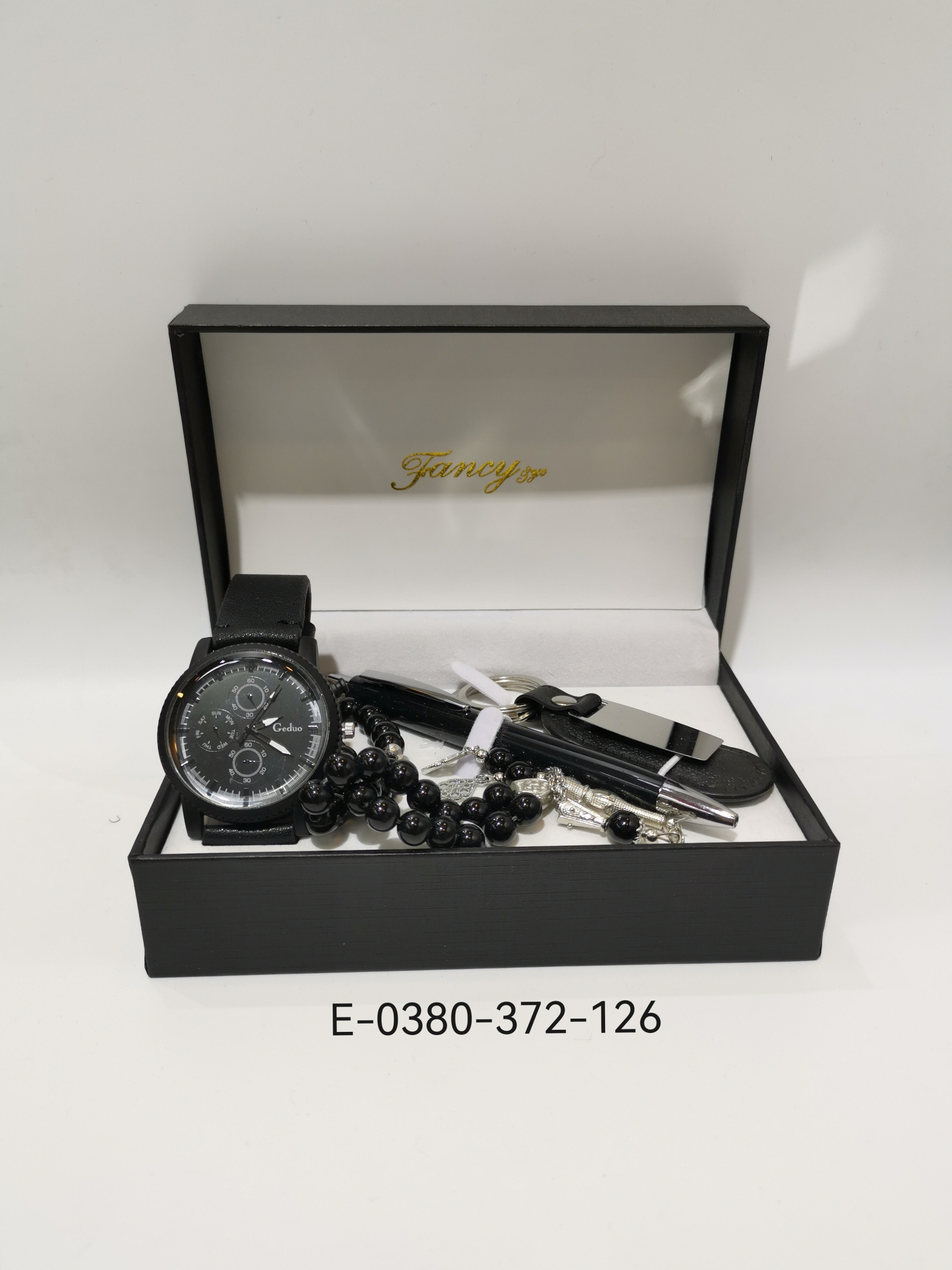 Grossista C.S. MODE - Cofanetto orologio elegante