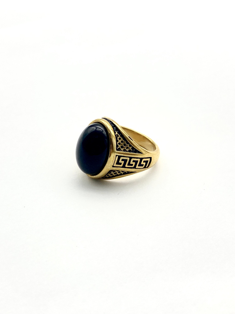 Grossiste Cecile II - Bague chevalière en acier inoxydable doré avec pierre.