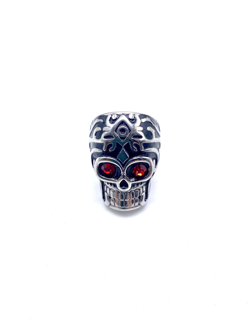 Grossiste Cecile II - Bague tête de mort maori en acier inoxydable.