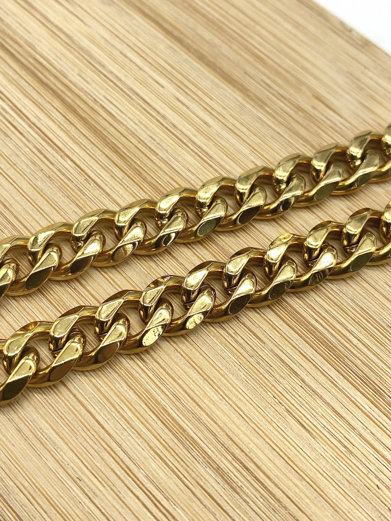 Grossiste Cecile II - Chaîne collier en acier maille cubaine