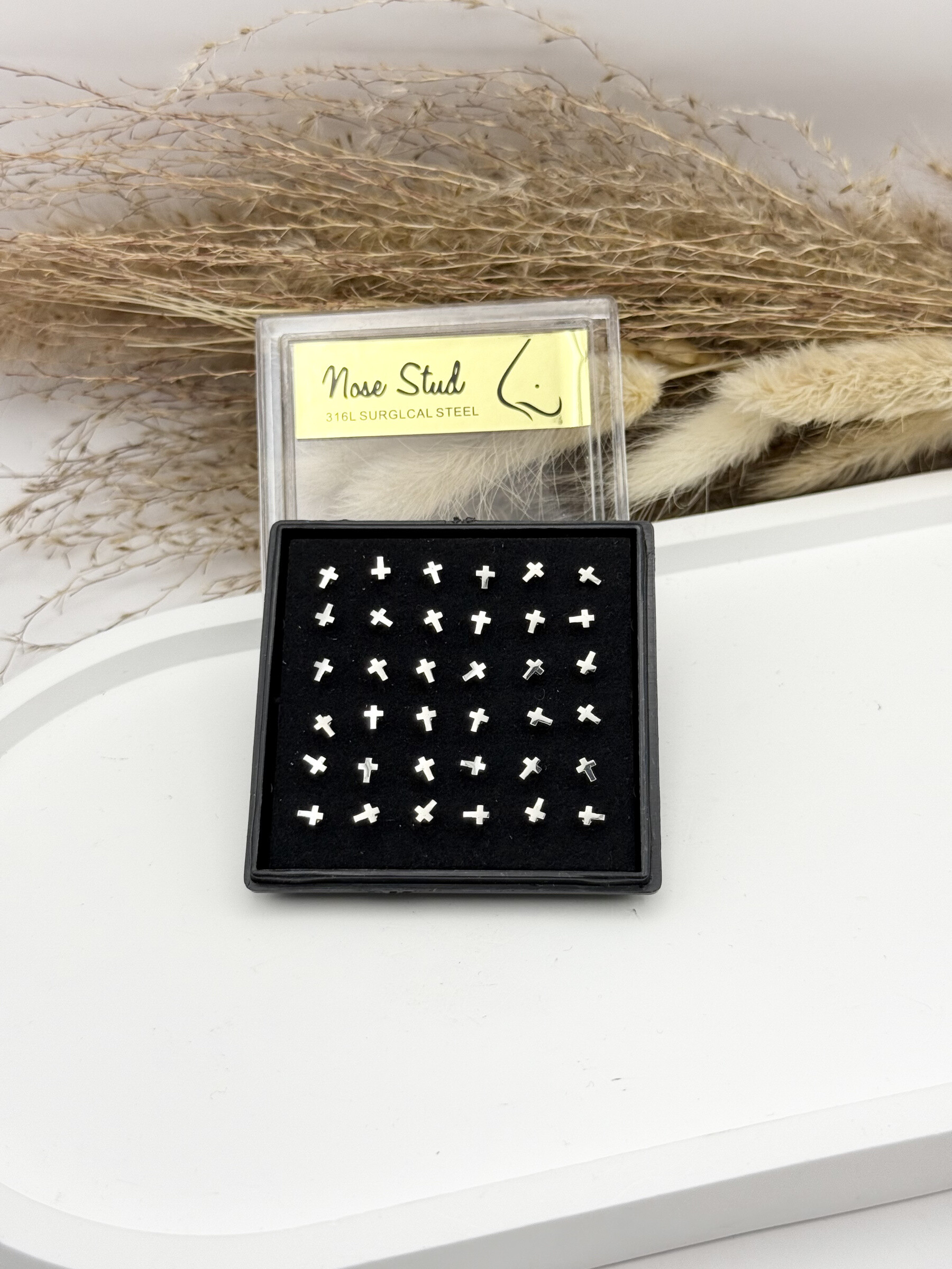 Grossiste Ceramik - Boîte de 36 Piercings de Nez petit boule Acier Inoxydable, Tige 9mm croix