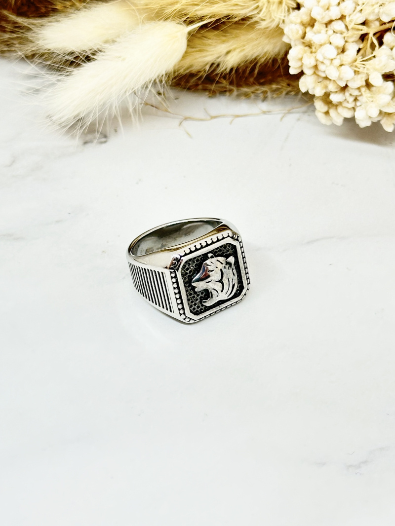 Großhändler Ceramik - Ring aus Edelstahl mit Ritter-Oktopus-Tentakelmuster