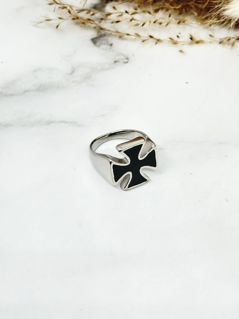 Mayorista Ceramik - Anillo de acero inoxidable caballero calavera sable