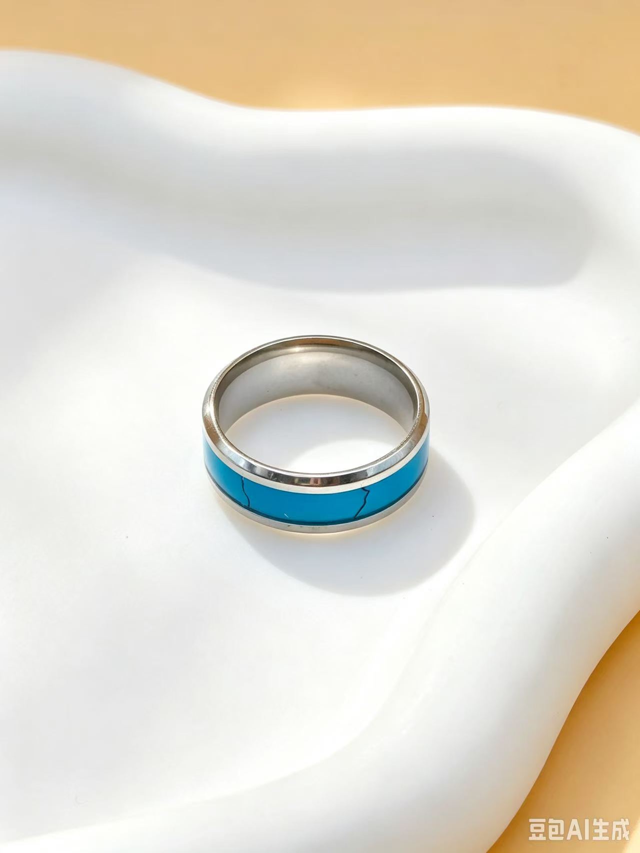 Grossiste Ceramik - Bague acier inoxydable incrustée turquoise veinée | Modèle unisexe minimaliste Grossiste Ceramik - Bague acier inoxydable incrustée turquoise veinée | Modèle unisexe minimaliste